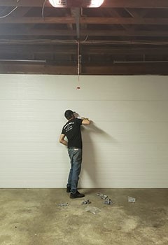 Garage Door Off Track Ridgefield Service